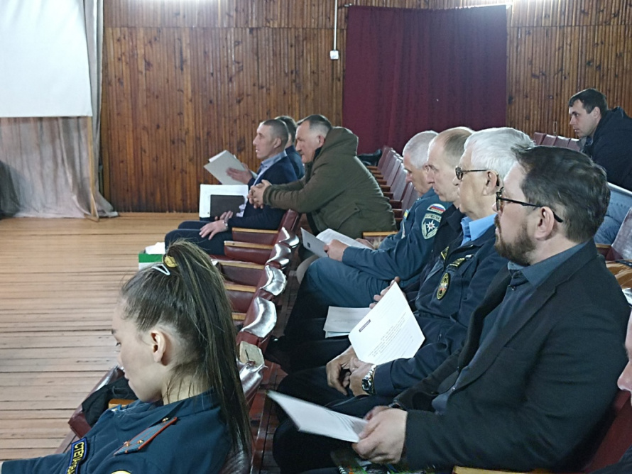 На прошлой неделе в с.Архангельское  прошло расширенное заседание КЧС Красночикойского района