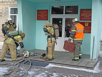  В здании администрации муниципального района «Красночикойский район» проведена тренировка по сигналу «Пожарная тревога» 